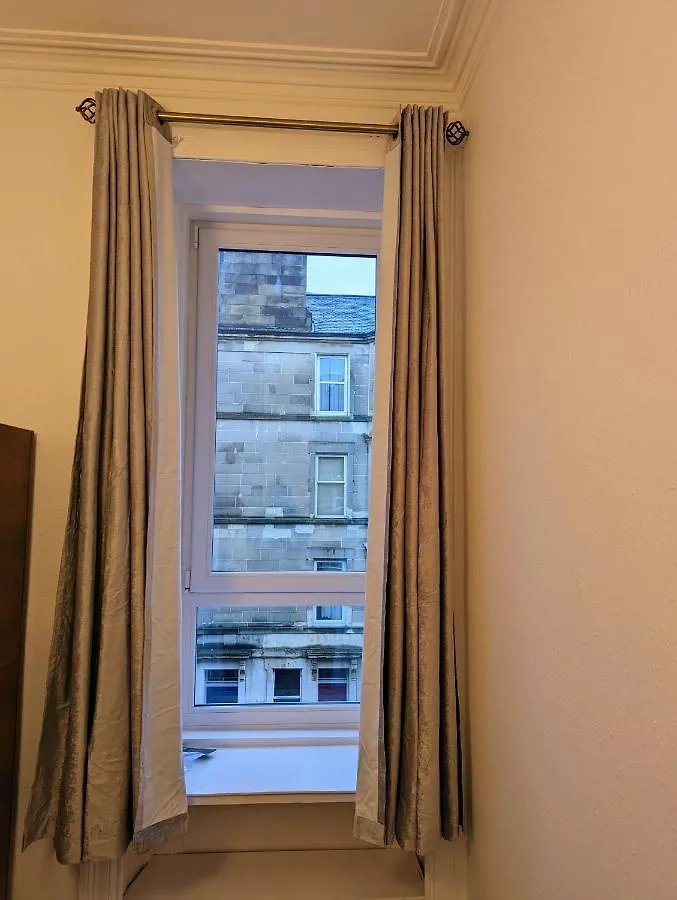 Bright Room Close To City Centre Edinburgh Ubytování v soukromí